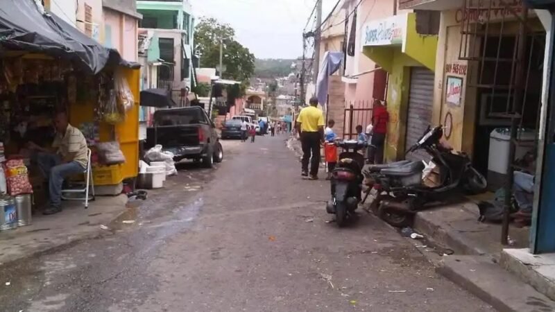 Fuerte tiroteo en El Café de Herrera causa temor en la madrugada del 5 de enero
