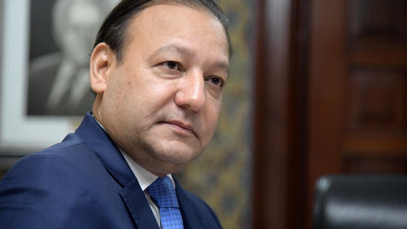 Abel Martínez pide que excluyan su nombre del listado de aspirantes del PLD