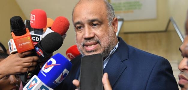 Santiago Hazim pierde entre 70 y 80 libras durante prisión preventiva