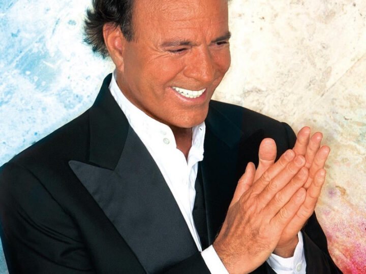 Niegan abrir investigación a Julio Iglesias por visados a empleadas