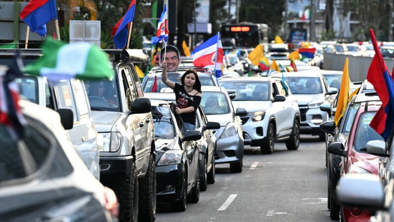 Costa Rica votación hoy domingo con la derecha como candidato favorito