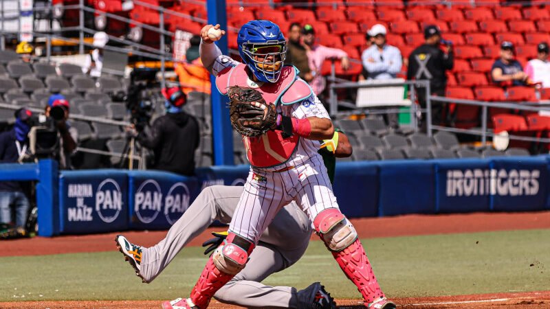 Eliminan al Escogido de la Serie del Caribe