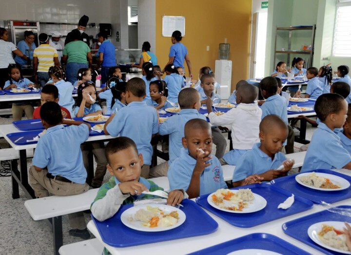 Encuentran prácticas anticompetitivas en  proceso de compra de Alimentación Escolar