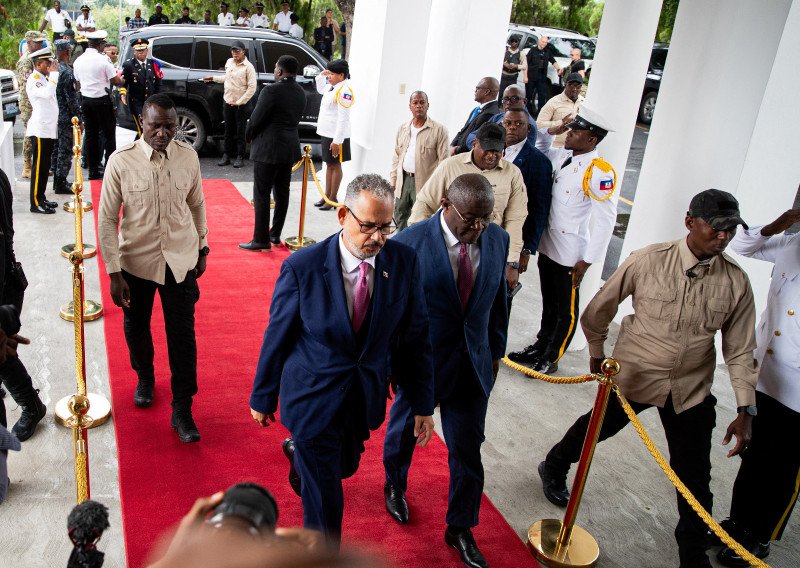 Informan sobre ofensiva contra bandas haitianas