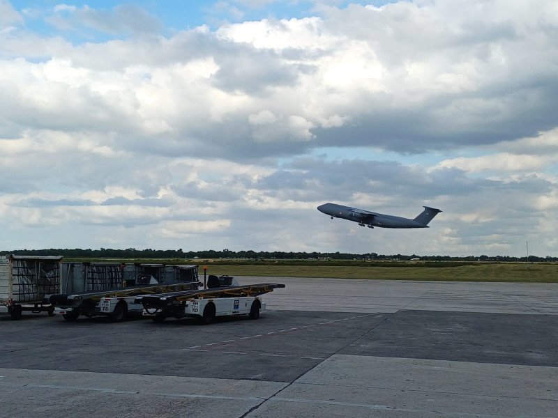 Retiran aviones Estadounidenses  del aeropuerto Las Américas
