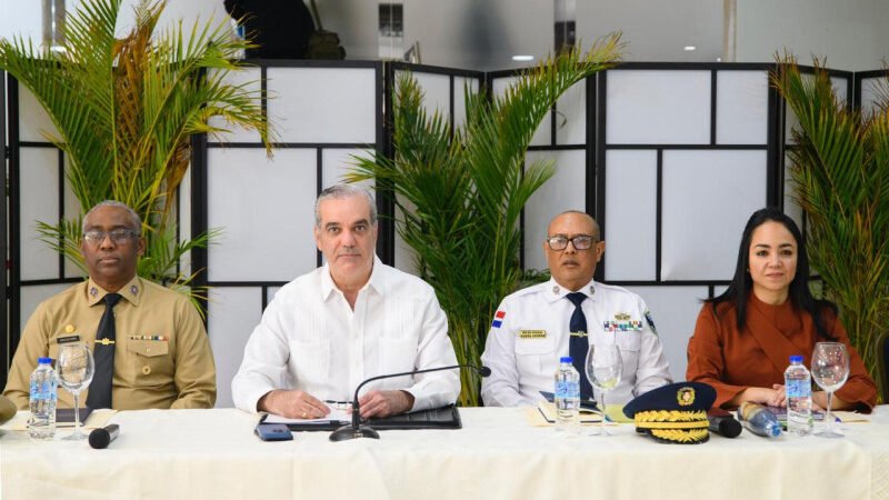 Fuerza de Tarea descarta hablar de exsupervisor de la DEA acusado en EEUU en reunión con Abinader