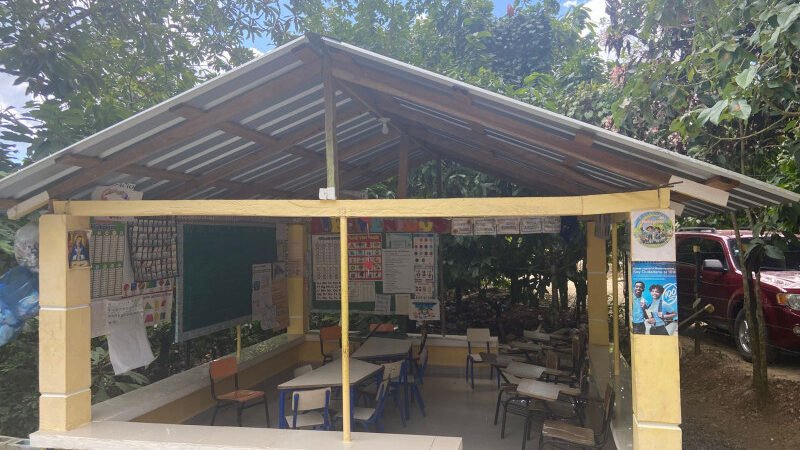 Escuela de SFM paraliza las clases por falta de pago de alquiler
