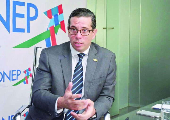 Tasas de interés frena inversión en los sectores productivos