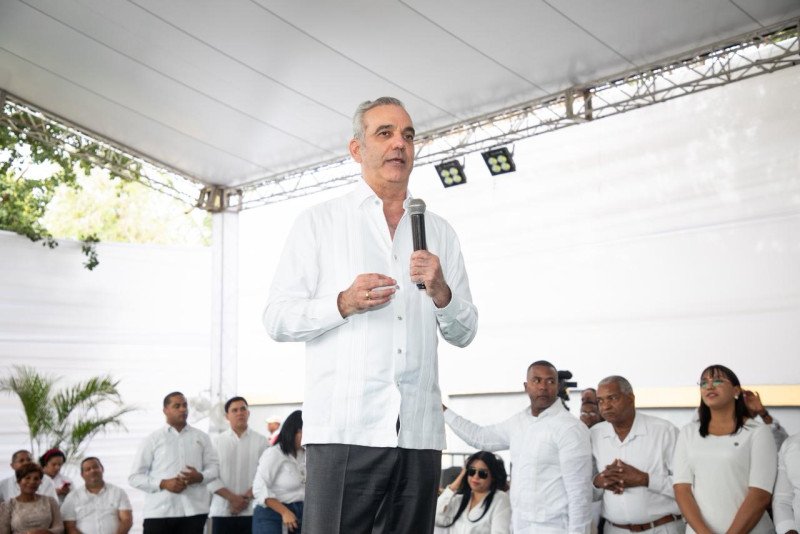 Abinader  “No le voy a pagar un centavo a nadie que se robó terrenos del Estado”