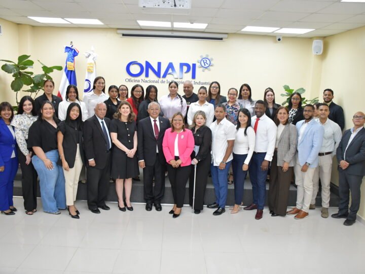 ONAPI impulsa la innovación con la tercera edición del Curso Especializado en Propiedad Industrial