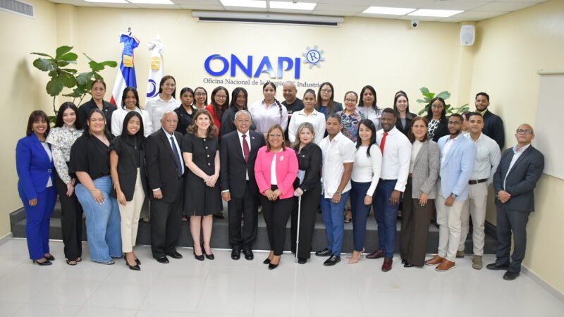 ONAPI impulsa la innovación con la tercera edición del Curso Especializado en Propiedad Industrial