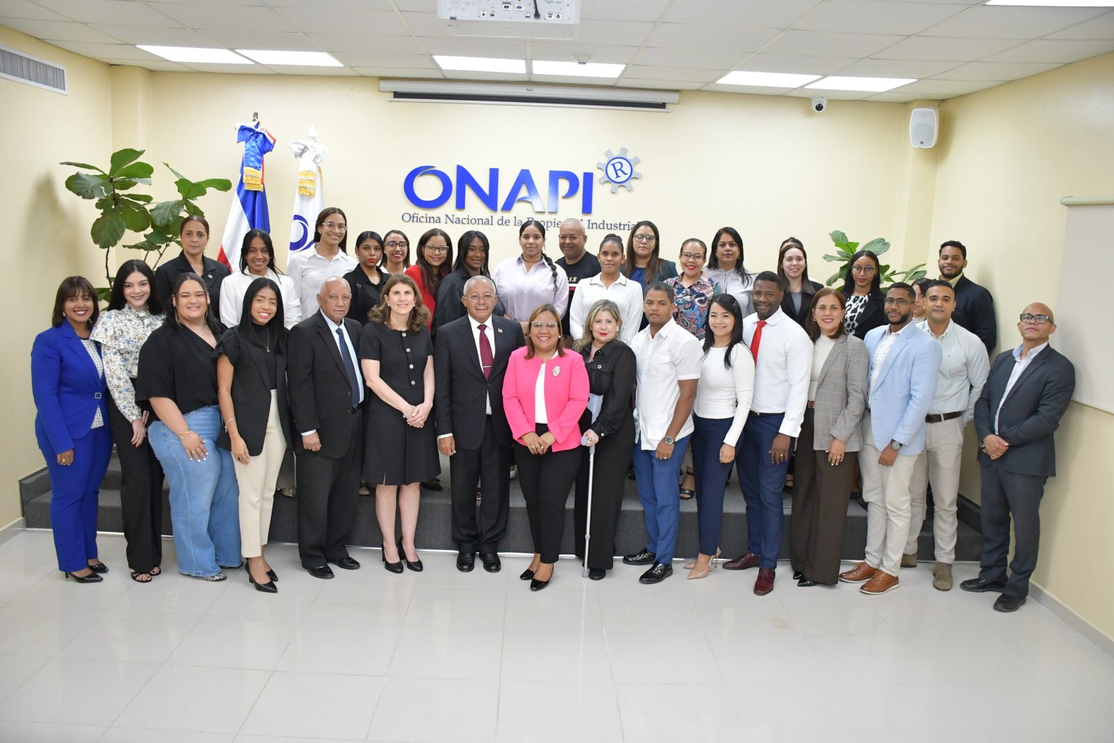 ONAPI impulsa la innovación con la tercera edición del Curso Especializado en Propiedad Industrial