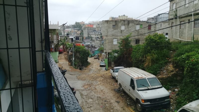 Residentes de la calle Jacaranda del Café de Herrera reclaman soluciones urgentes