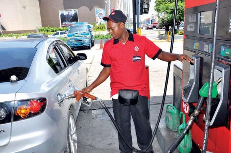 Los combustibles aumentan entre RD$ 15 y RD$ 95 en 3 semanas