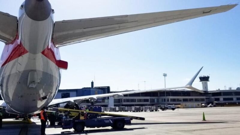 Líneas aéreas dominicanas anuncian aumento en las tarifas ante alza de los combustibles