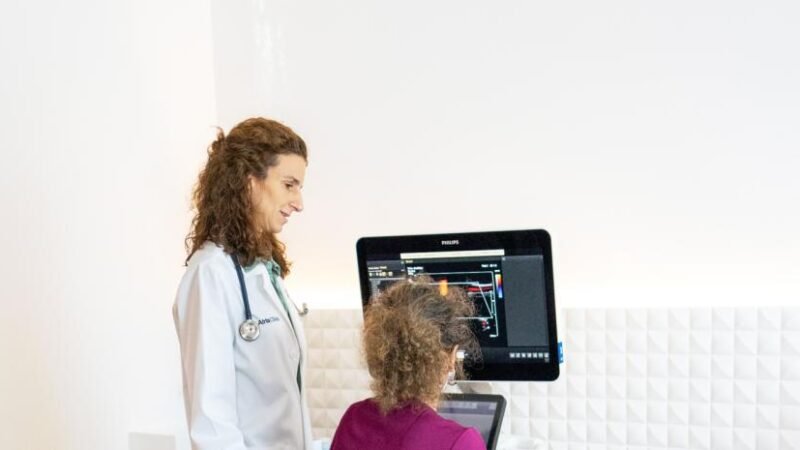 Enfermedad cardiovascular es la primera causa de muerte en mujeres; el 80% de casos se pueden evitar