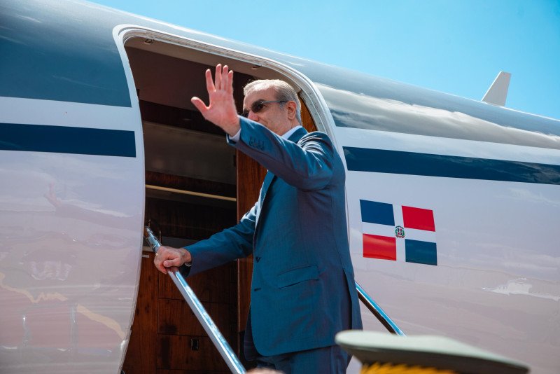 Abinader se reunirá con Emmanuel Macron