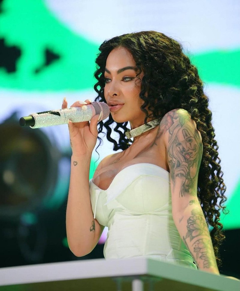 Una carrera ruidosa a la par de su popularidad