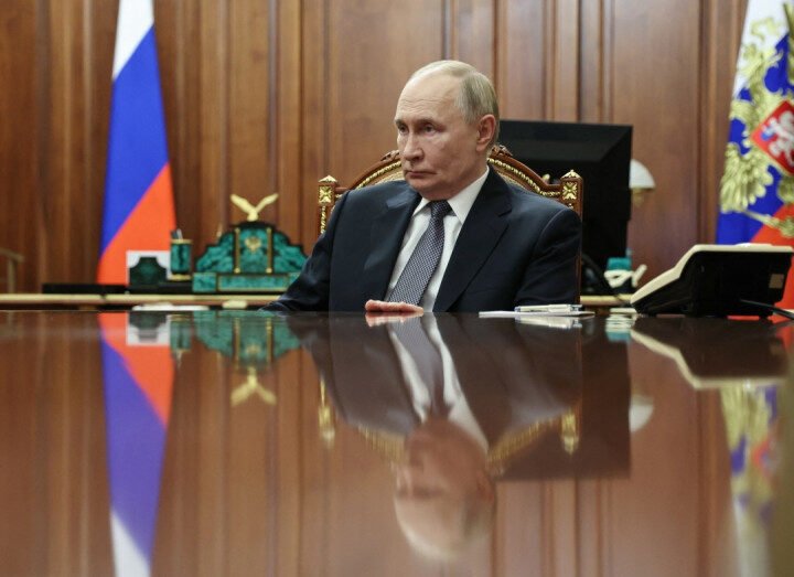 «La vía diplomática en el conflicto con Irán en una llamada con Pezeshkian», pide Putin