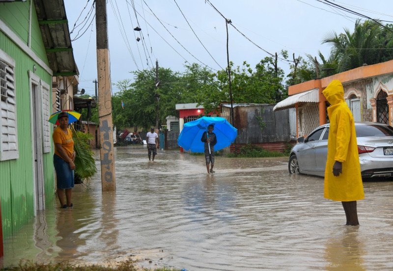 El Gran Santo Domingo y San Cristóbal en alerta amarilla por vaguada