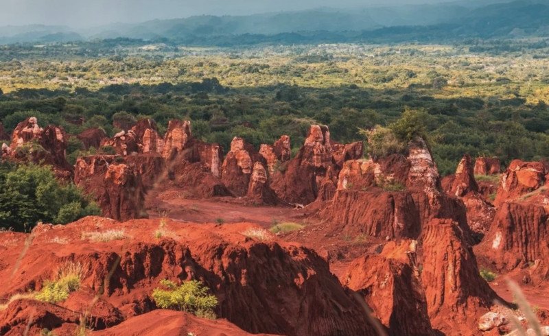 La mención de tierras raras por Luis Abinader en el discurso de rendición de cuentas causa efervescencia en la ciudadanía