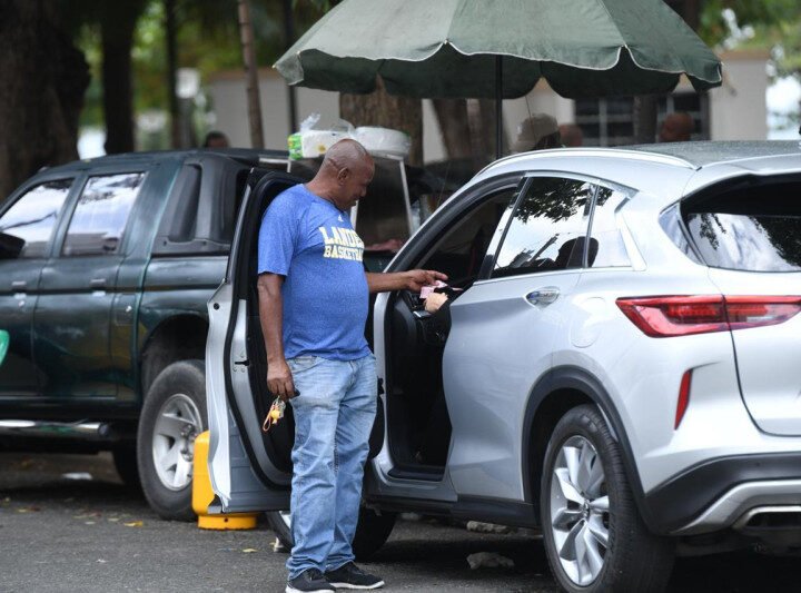 Son informales: “empleados” de una empresa ambulante que cobra sin pagar impuestos al fisco