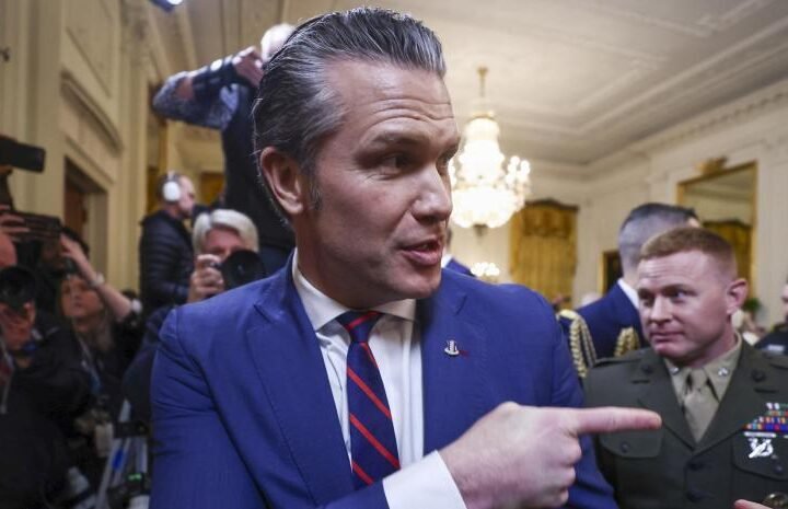 EEUU va a la «ofensiva» militar contra los carteles de Latinoamérica