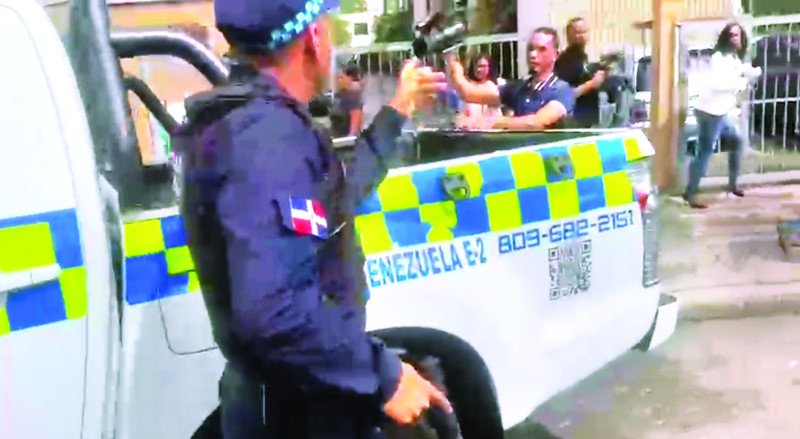 Maltrato y atropello policial a la prensa