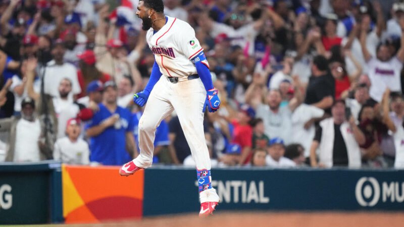 Dominicana aplasta a Nicaragua con tres jonrones