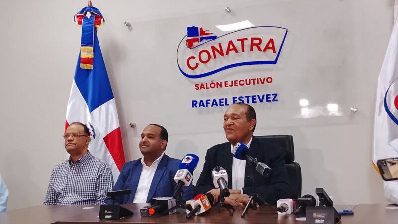 No aumentarán pasajes; congelaran precios de los  combustibles