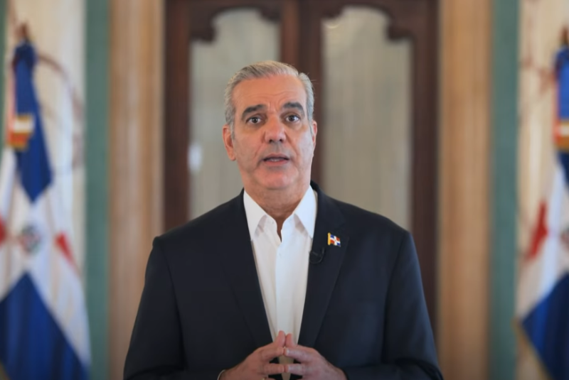 Gobierno y comerciantes garantizan estabilidad de la canasta básica