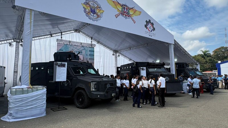 Vehículos blindados en Santiago ensamblados dos en RD.