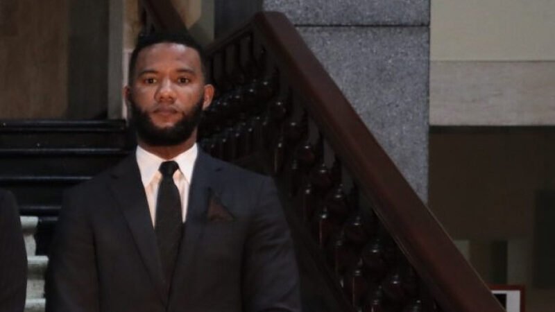 Medida de coerción contra fiscal acusado de recibir 10,000 dólares