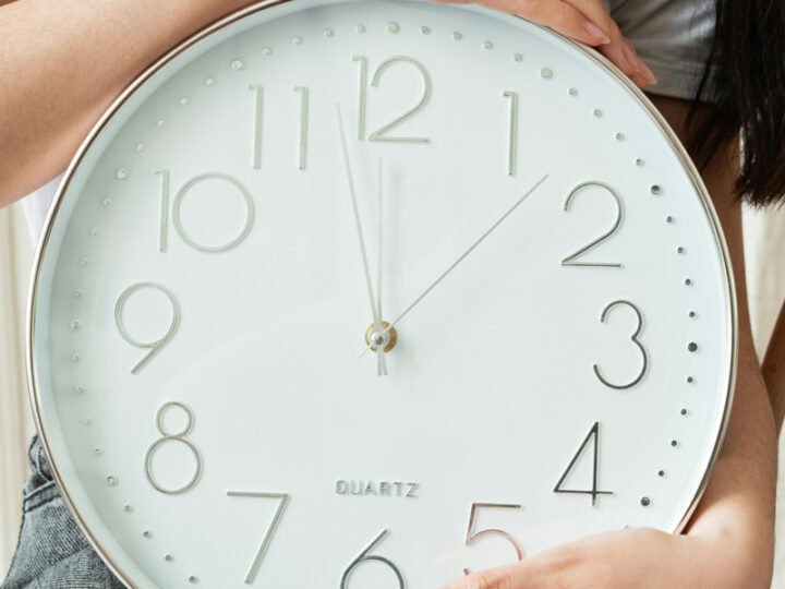 Ayuno intermitente facilita regulación hormonal en mujeres con síndrome de ovario poliquístico