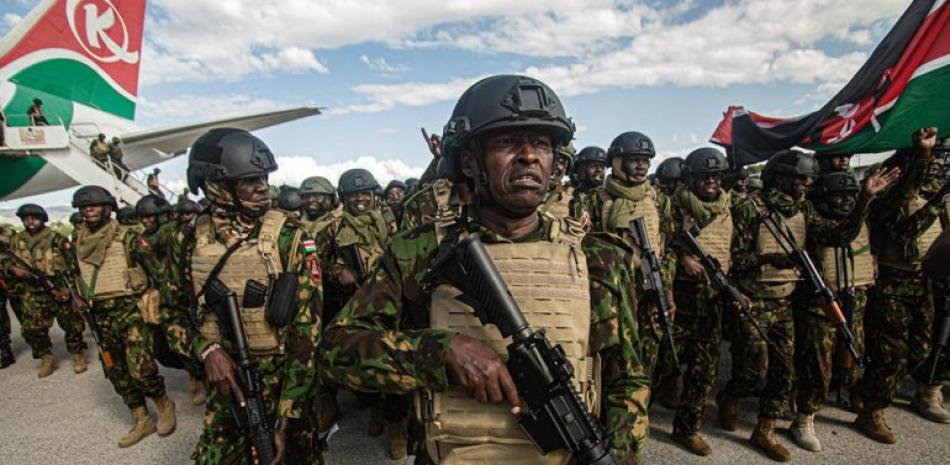 Se van los kenianos de la misión de seguridad internacional