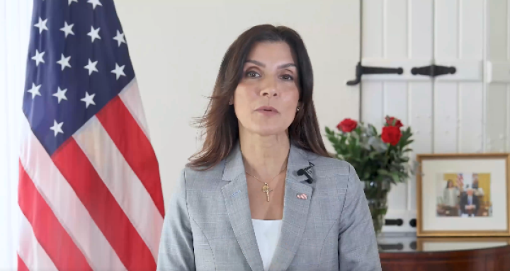 Embajadora de EEUU reacciona tras participación de RD en cumbre progresista en España