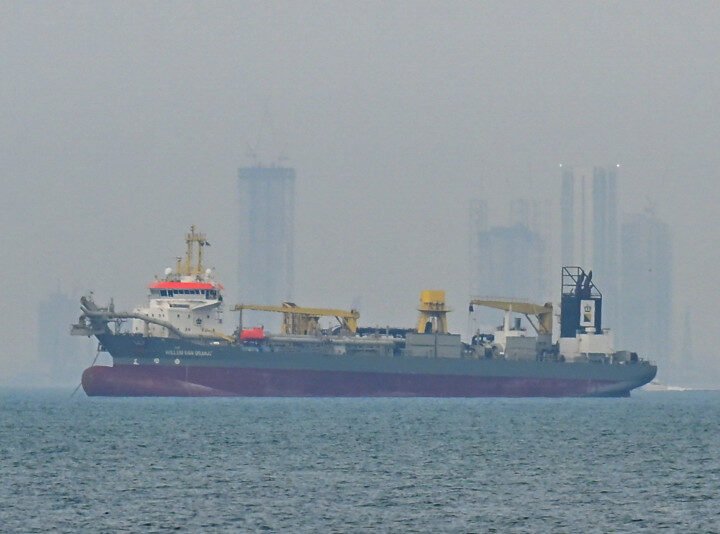 “Totalmente abierto”, estrecho de Ormuz