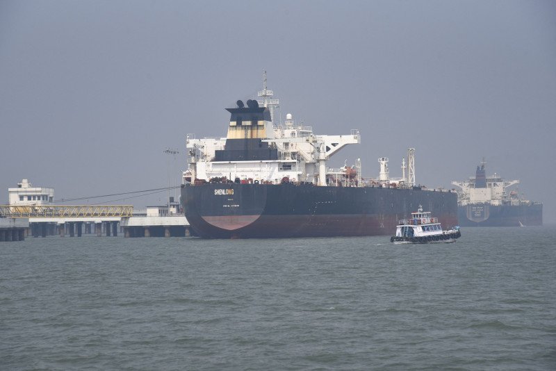 Cierran el estrecho de Ormuz ante el bloqueo de sus puertos por parte de EEUU