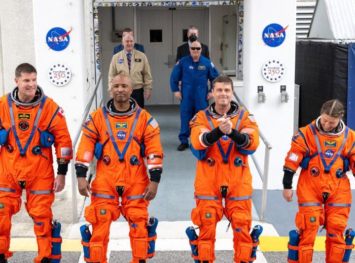 Nueva historia al regreso humano a la órbita lunar después de medio siglo