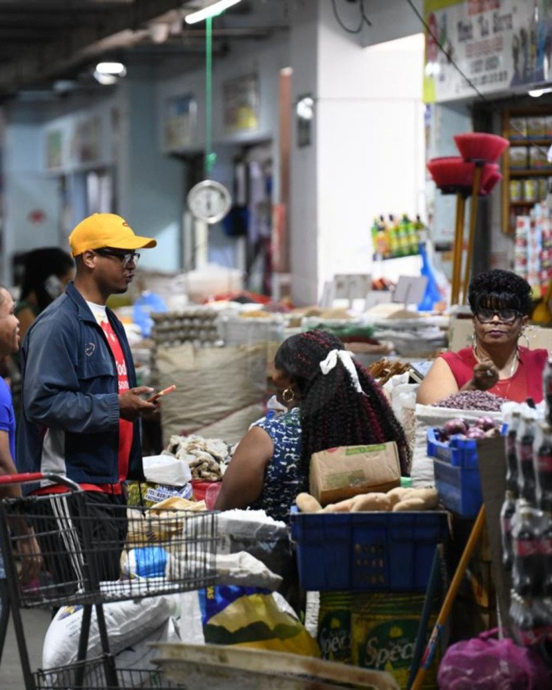Precios de alimentos en los mercados de la capital invariables