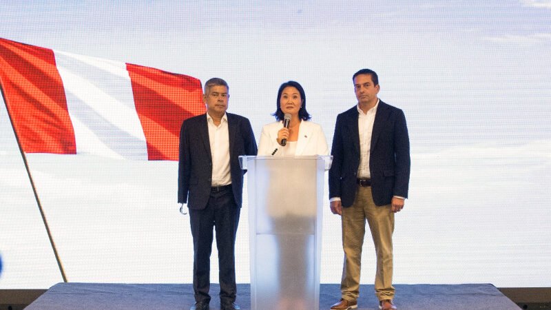 Fujimori y la izquierda ante un inminente balotaje en Perú