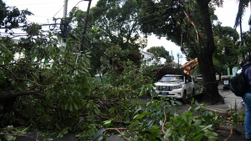 Al “Parece que pasó un tornado”
