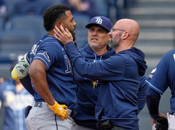 Junior Caminero con contusión en la mandíbula