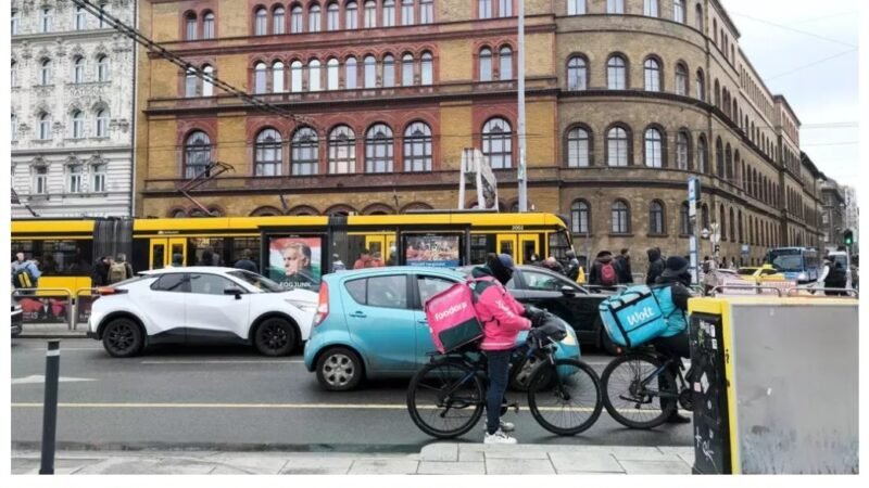 La Hungría de Orbán, ferozmente antiinmigración pero dependiente de los trabajadores extranjeros