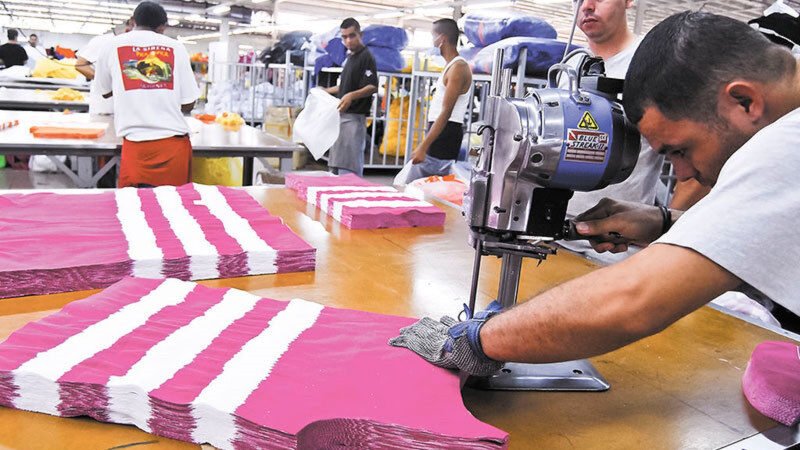 Nuevo debate entre empresarios y sindicalistas por Reforma laboral