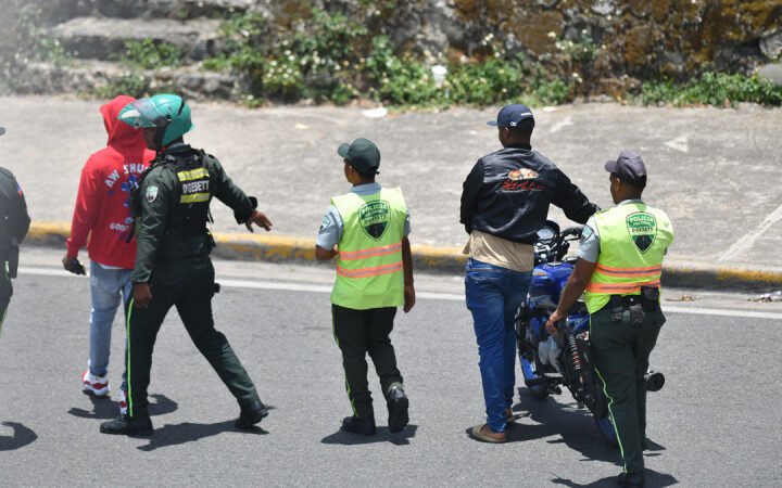 Agente de Digesett hiere de bala a motoconchista luego de que este le propinara una bofetada