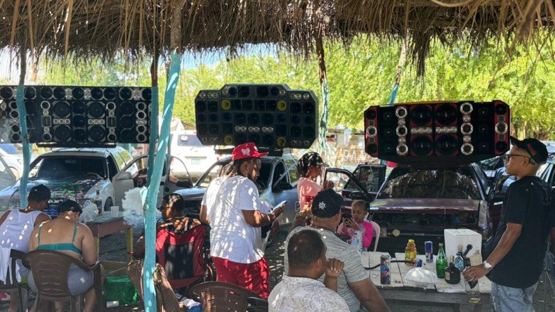 El alto volumen deja más de 70 mil con problemas auditivos