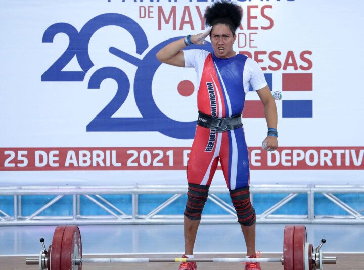 Yudelina Mejía libra en silencio una batalla contra los prejuicios