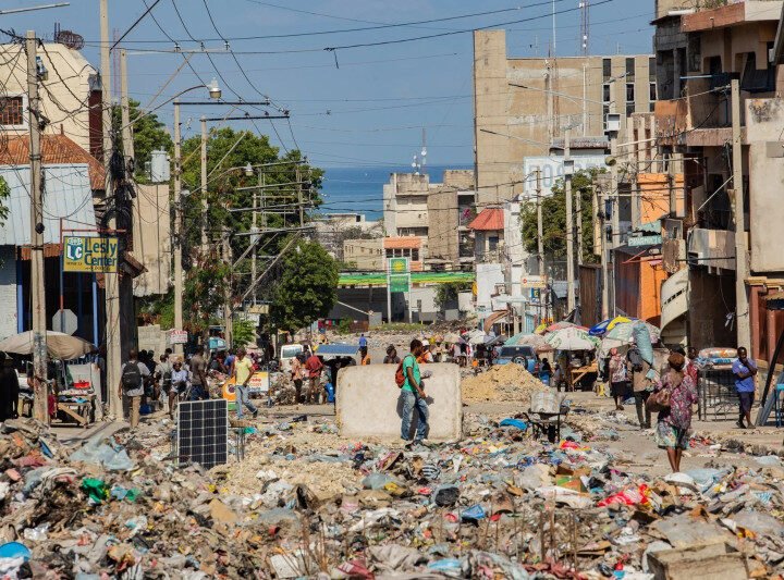 Crisis humanitaria afecta a los haitianos