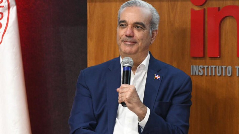 Comprometido a resolver problema eléctrico hasta el 2032